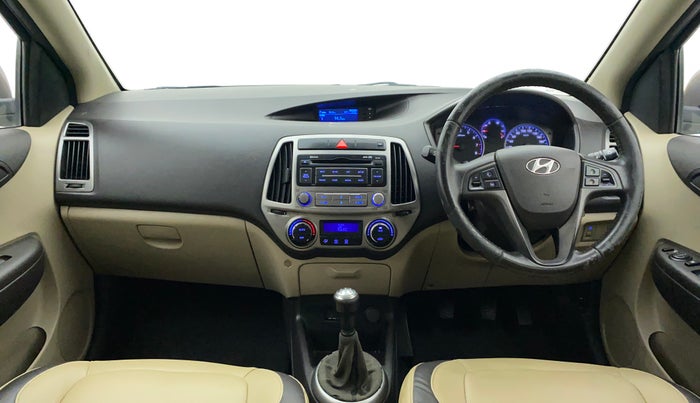 2013 Hyundai i20 SPORTZ 1.2, Petrol, Manual, 38,557 km, Dashboard