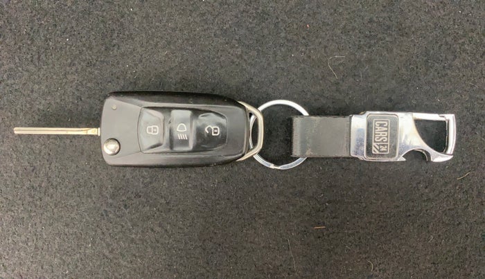 2019 Tata Tiago WIZZ EDITION PETROL, Petrol, Manual, 43,725 km, Key Close Up