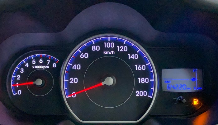 2014 Hyundai i10 MAGNA 1.1, Petrol, Manual, 64,274 km, Odometer Image