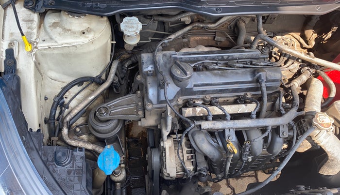 2012 Hyundai i20 SPORTZ 1.2, Petrol, Manual, 1,09,371 km, Engine View - Right