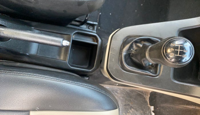 2020 Maruti New Wagon-R VXI 1.2, Petrol, Manual, 33,645 km, Gear Lever