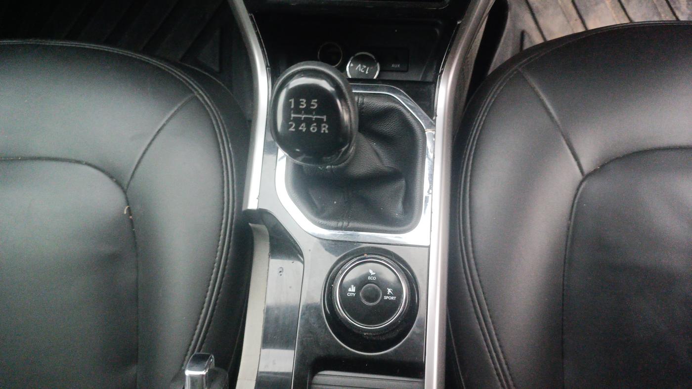 2018 Tata NEXON XZ PLUS DIESEL, Diesel, Manual, 1,08,660 km, Gear Lever