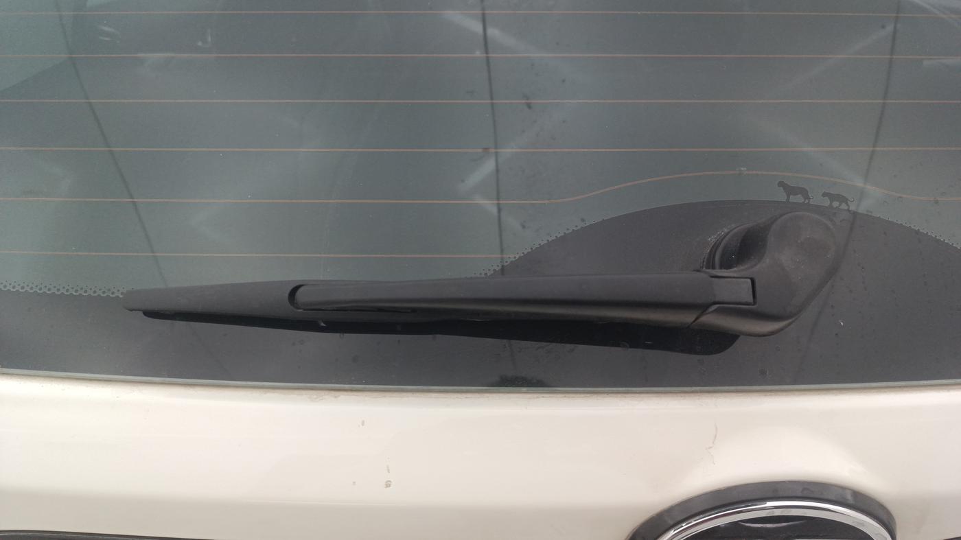 2018 Tata NEXON XZ PLUS DIESEL, Diesel, Manual, 1,08,660 km, Rear Wiper