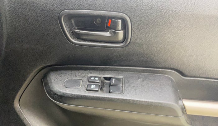 2018 Maruti IGNIS SIGMA 1.2, Petrol, Manual, 49,903 km, Driver Side Door Panels Control