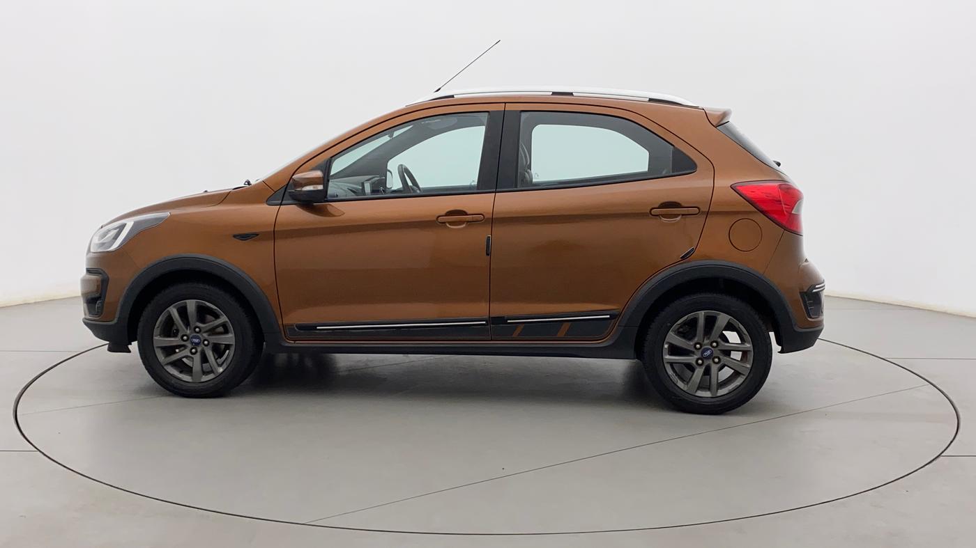 2018 Ford FREESTYLE TITANIUM 1.2 PETROL, Petrol, Manual, 54,017 km, Left Side