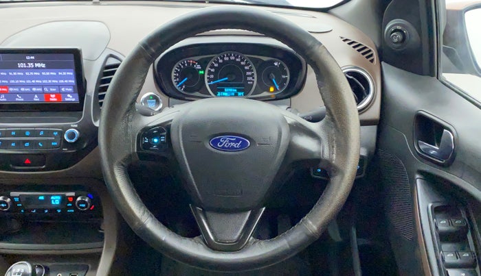 2018 Ford FREESTYLE TITANIUM 1.2 PETROL, Petrol, Manual, 54,017 km, Steering Wheel Close Up