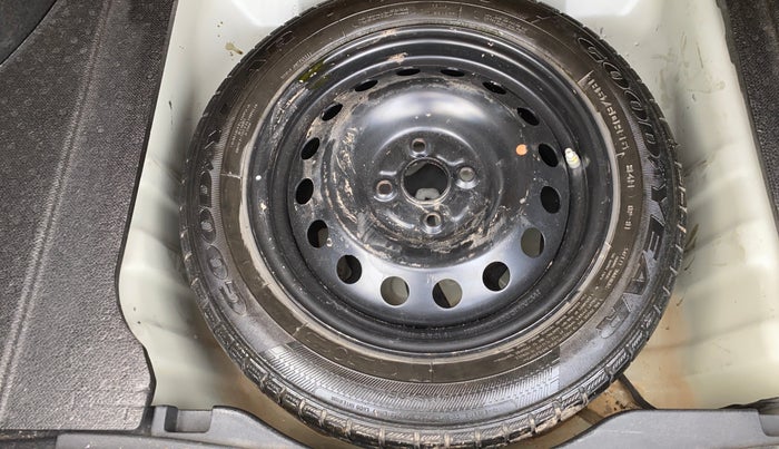 2020 Toyota YARIS VX CVT, Petrol, Automatic, 77,809 km, Spare Tyre