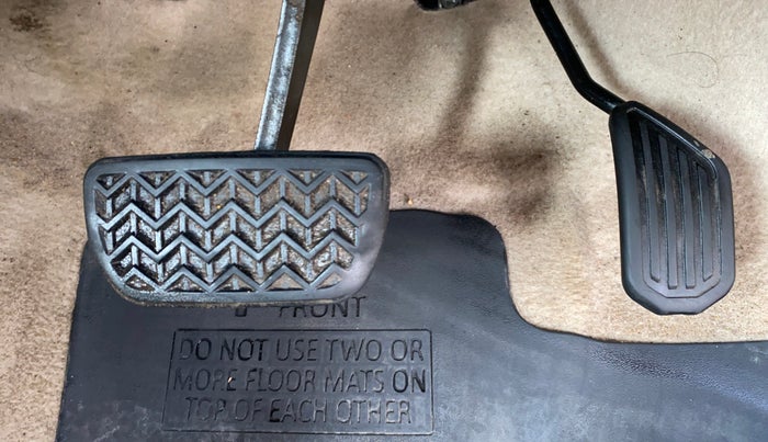 2020 Toyota YARIS VX CVT, Petrol, Automatic, 77,809 km, Pedals