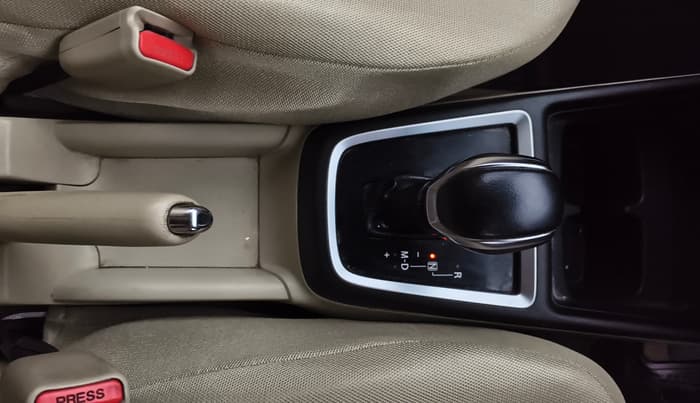 2018 Maruti Dzire ZXI PLUS AMT, Petrol, Automatic, 1,20,617 km, Gear Lever