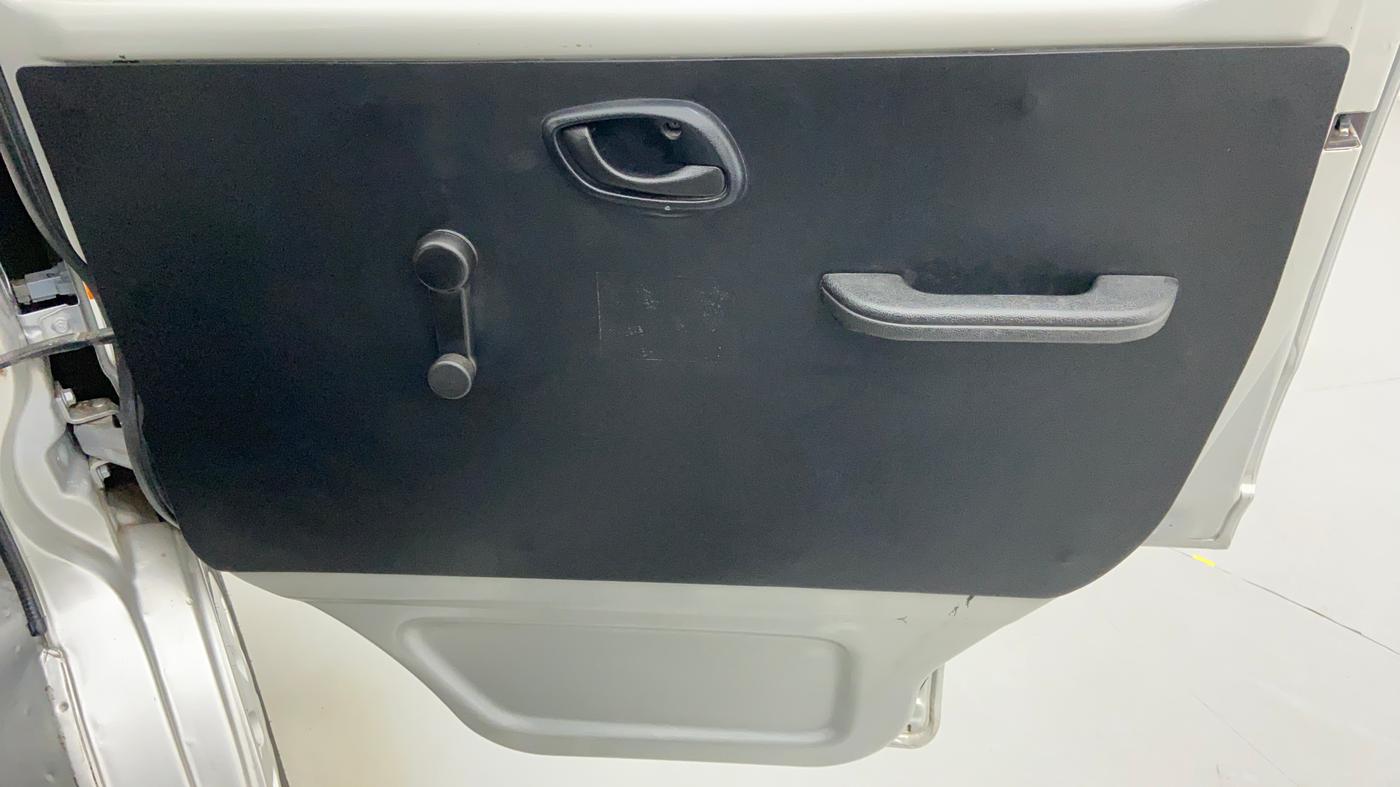 2019 Maruti Eeco 5 STR CNG WITH AC PLUSHTR, CNG, Manual, 27,469 km, Driver Side Door Panels Control
