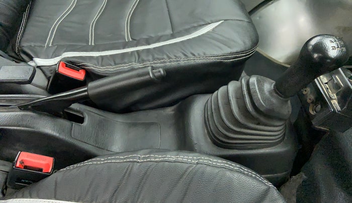 2019 Maruti Eeco 5 STR CNG WITH AC PLUSHTR, CNG, Manual, 27,469 km, Gear Lever