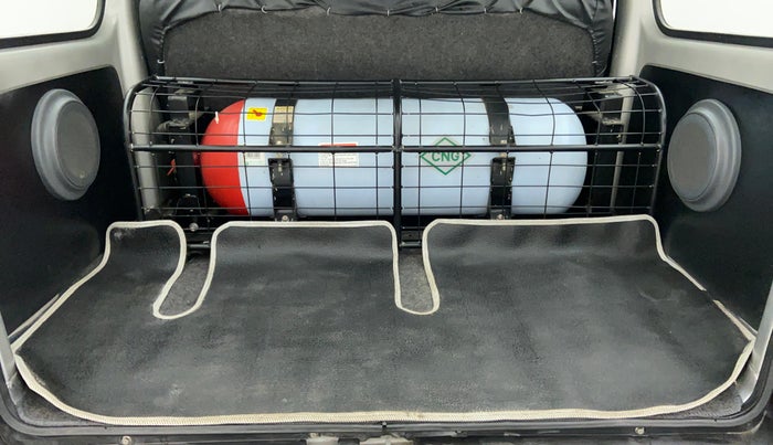 2019 Maruti Eeco 5 STR CNG WITH AC PLUSHTR, CNG, Manual, 27,469 km, Boot Inside
