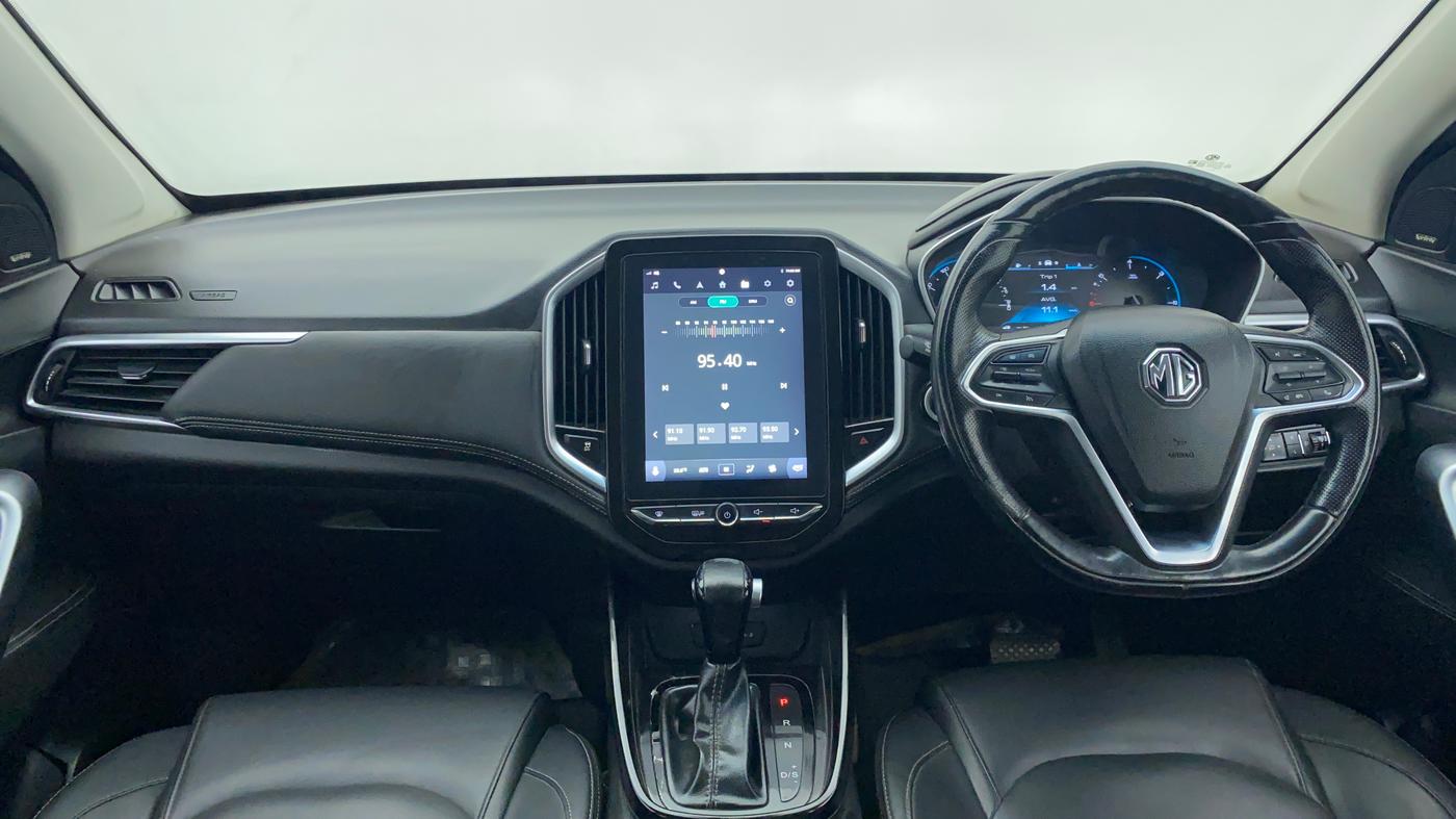2019 MG HECTOR SHARP DCT PETROL, Petrol, Automatic, 50,945 km, Dashboard