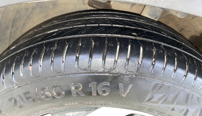 2019 Hyundai VENUE SX PLUS 1.0 TURBO DCT, Petrol, Automatic, 99,091 km, Left Front Tyre Tread