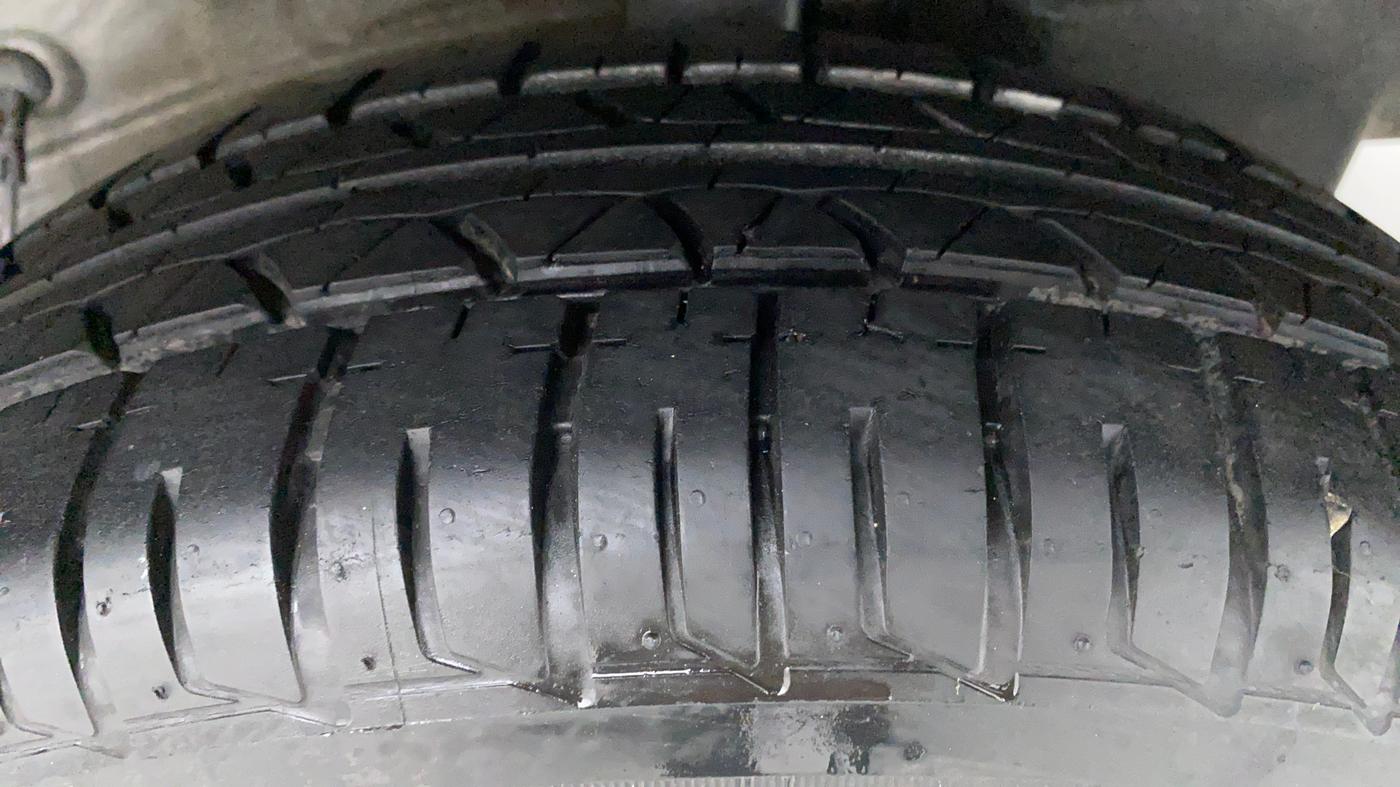 2011 Toyota Etios G SP, Petrol, Manual, 70,272 km, Left Rear Tyre Tread