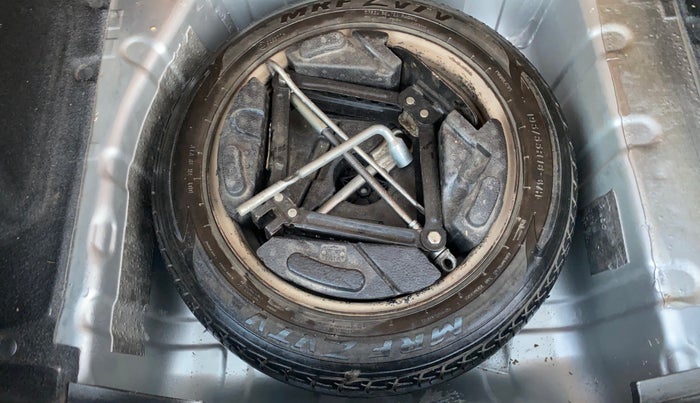 2018 Tata NEXON XM PETROL, Petrol, Manual, 96,091 km, Spare Tyre