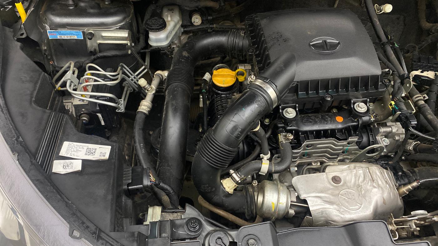 2021 Tata NEXON XZ PLUS PETROL SUNROOF, Petrol, Manual, 79,820 km, Engine View - Right