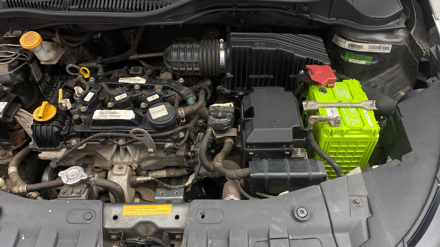 2022 Tata ALTROZ XM PLUS PETROL, Petrol, Manual, 49,469 km, Engine View - Left