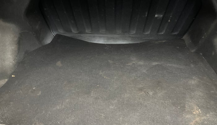 2014 Hyundai Xcent S (O) 1.2, Petrol, Manual, 64,040 km, Boot Inside