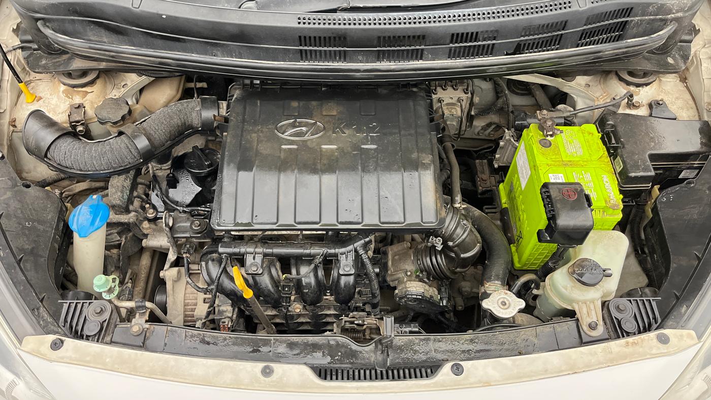 2014 Hyundai Xcent S (O) 1.2, Petrol, Manual, 64,040 km, Engine View