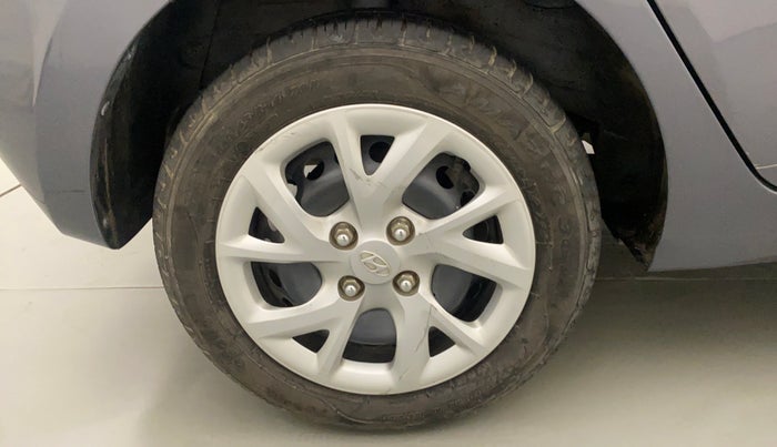 2018 Hyundai Grand i10 MAGNA AT 1.2 KAPPA VTVT, Petrol, Automatic, 16,844 km, Right Rear Wheel