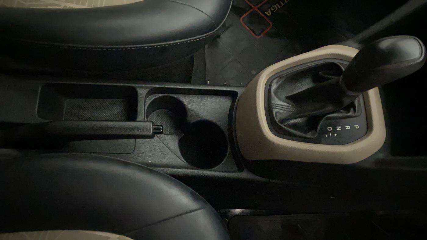 2018 Hyundai Grand i10 MAGNA AT 1.2 KAPPA VTVT, Petrol, Automatic, 16,844 km, Gear Lever