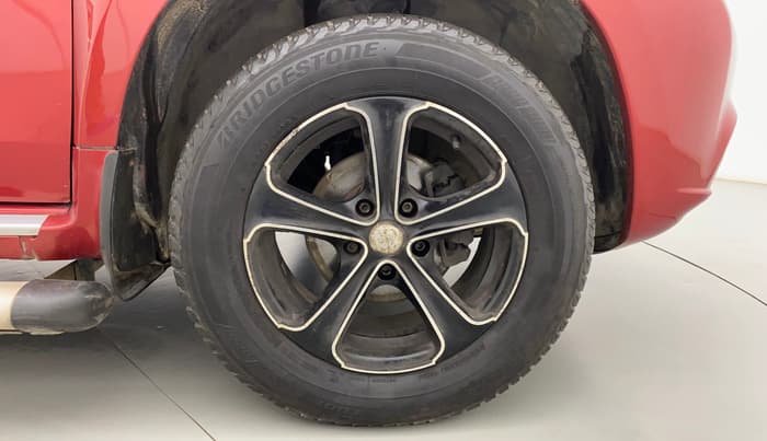 2015 Nissan Terrano XL (P), Petrol, Manual, 86,374 km, Right Front Wheel