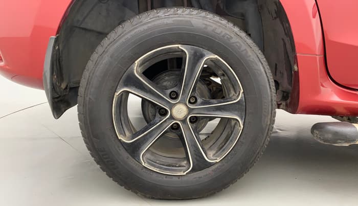 2015 Nissan Terrano XL (P), Petrol, Manual, 86,374 km, Right Rear Wheel