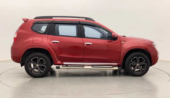 2015 Nissan Terrano XL (P), Petrol, Manual, 86,374 km, Right Side View