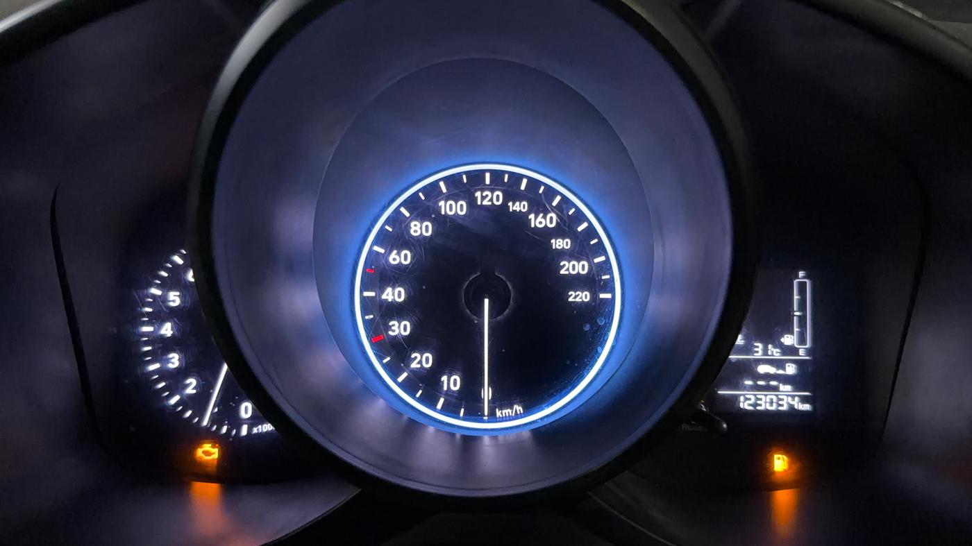 2019 Hyundai VENUE SX 1.0 TURBO, Petrol, Manual, 1,23,025 km, Odometer Image