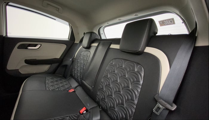 2021 Tata ALTROZ XZ PETROL, Petrol, Manual, 9,172 km, Right Side Rear Door Cabin