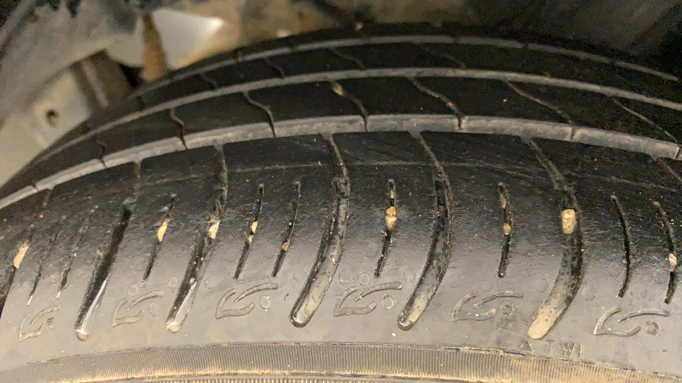 2021 Tata ALTROZ XZ PETROL, Petrol, Manual, 9,172 km, Left Rear Tyre Tread