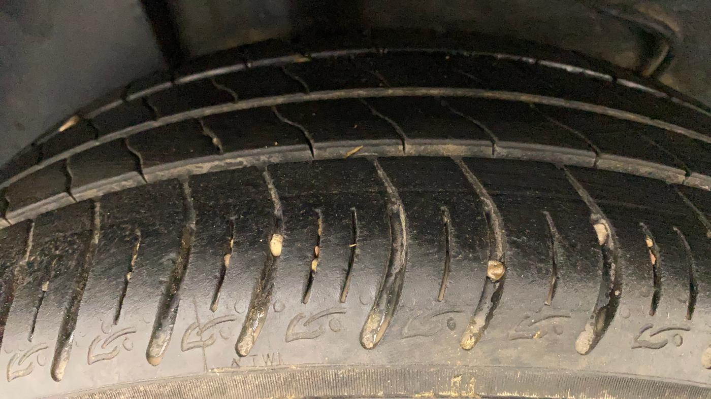 2021 Tata ALTROZ XZ PETROL, Petrol, Manual, 9,172 km, Right Rear Tyre Tread