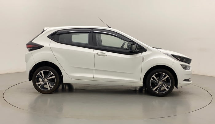 2021 Tata ALTROZ XZ PETROL, Petrol, Manual, 9,172 km, Right Side View