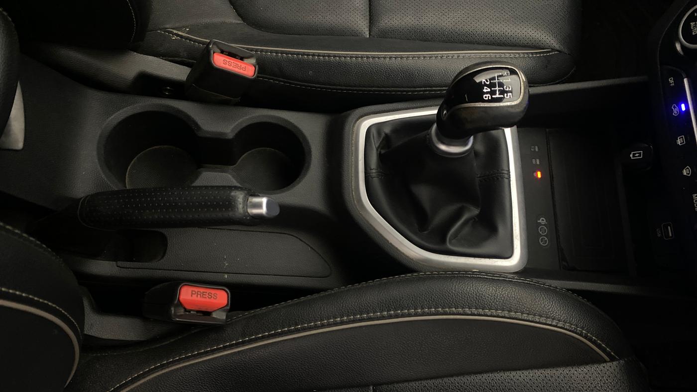 2018 Hyundai Creta SX (O) 1.6 PETROL, Petrol, Manual, 90,709 km, Gear Lever