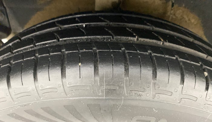 2020 Hyundai GRAND I10 NIOS SPORTZ 1.2 AT, Petrol, Automatic, 8,143 km, Right Rear Tyre Tread