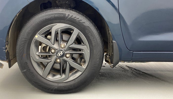 2020 Hyundai GRAND I10 NIOS SPORTZ 1.2 AT, Petrol, Automatic, 8,143 km, Left Front Wheel