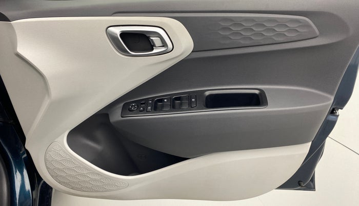 2020 Hyundai GRAND I10 NIOS SPORTZ 1.2 AT, Petrol, Automatic, 8,143 km, Driver Side Door Panels Control