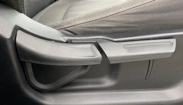 2019 KIA SELTOS HTK 1.5 DIESEL, Diesel, Manual, 48,433 km, Driver Side Adjustment Panel