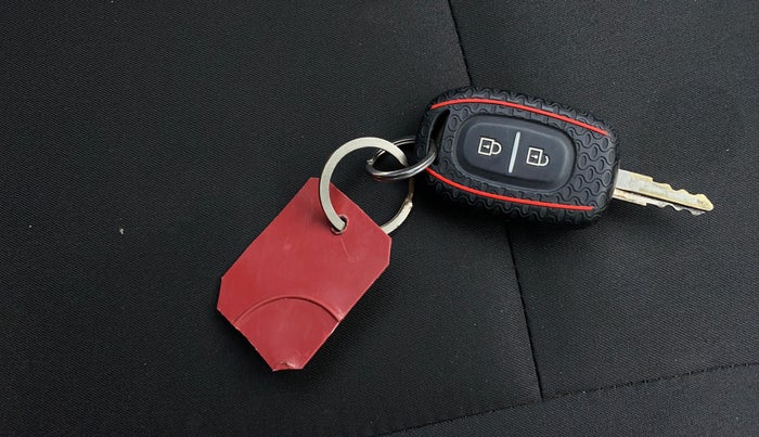 2023 Renault Kwid RXL 1.0 (O), Petrol, Manual, 15,885 km, Key Close Up