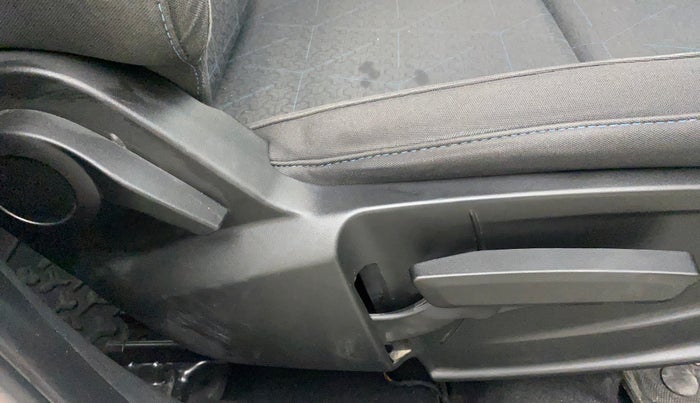 2022 Tata PUNCH CREATIVE  AMT, Petrol, Automatic, 11,793 km, Driver Side Adjustment Panel