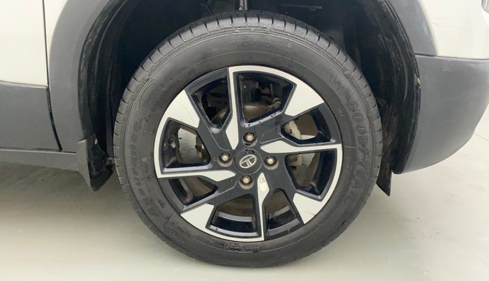 2022 Tata PUNCH CREATIVE  AMT, Petrol, Automatic, 11,793 km, Right Front Wheel