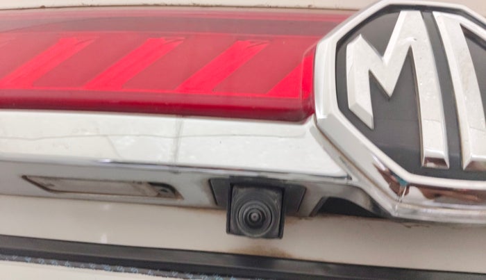 2023 MG HECTOR PLUS SAVVY PRO 1.5 TURBO CVT 7 STR, Petrol, Automatic, 44,800 km, Parking Camera