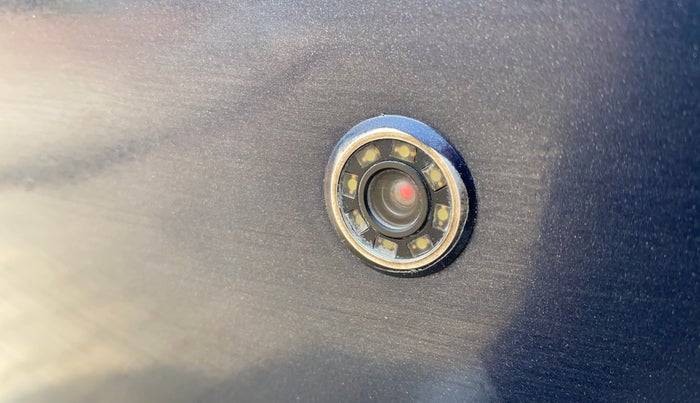 2015 Volkswagen Vento HIGHLINE PLUS 1.2 AT 16 ALLOY, Petrol, Automatic, 76,519 km, Parking Camera