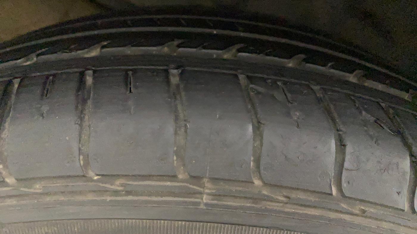 2013 Toyota Corolla Altis VL AT PETROL, Petrol, Automatic, 78,484 km, Left Rear Tyre Tread