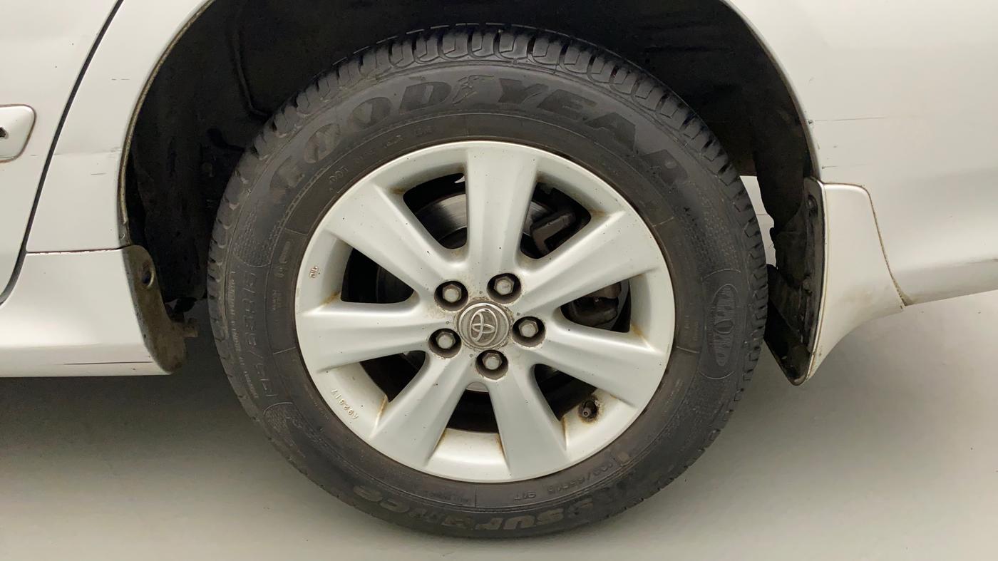 2013 Toyota Corolla Altis VL AT PETROL, Petrol, Automatic, 78,484 km, Left Rear Wheel