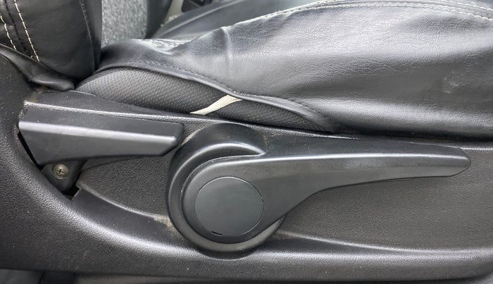 2019 Tata NEXON XZA PLUS PETROL, Petrol, Automatic, 44,161 km, Driver Side Adjustment Panel