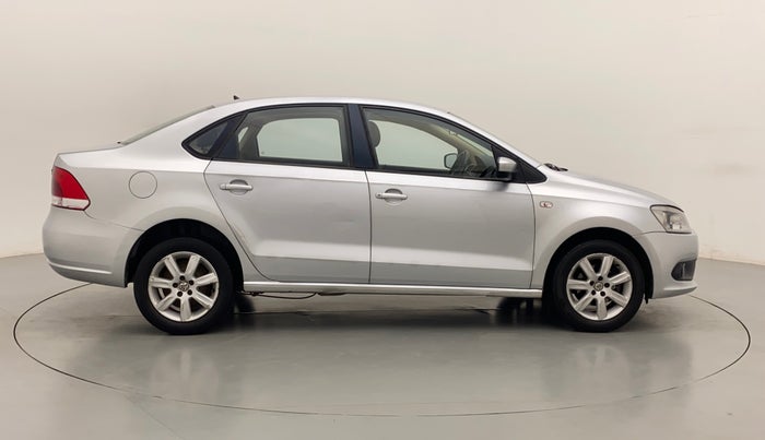 2010 Volkswagen Vento HIGHLINE 1.6 MPI, Petrol, Manual, 1,05,484 km, Right Side View