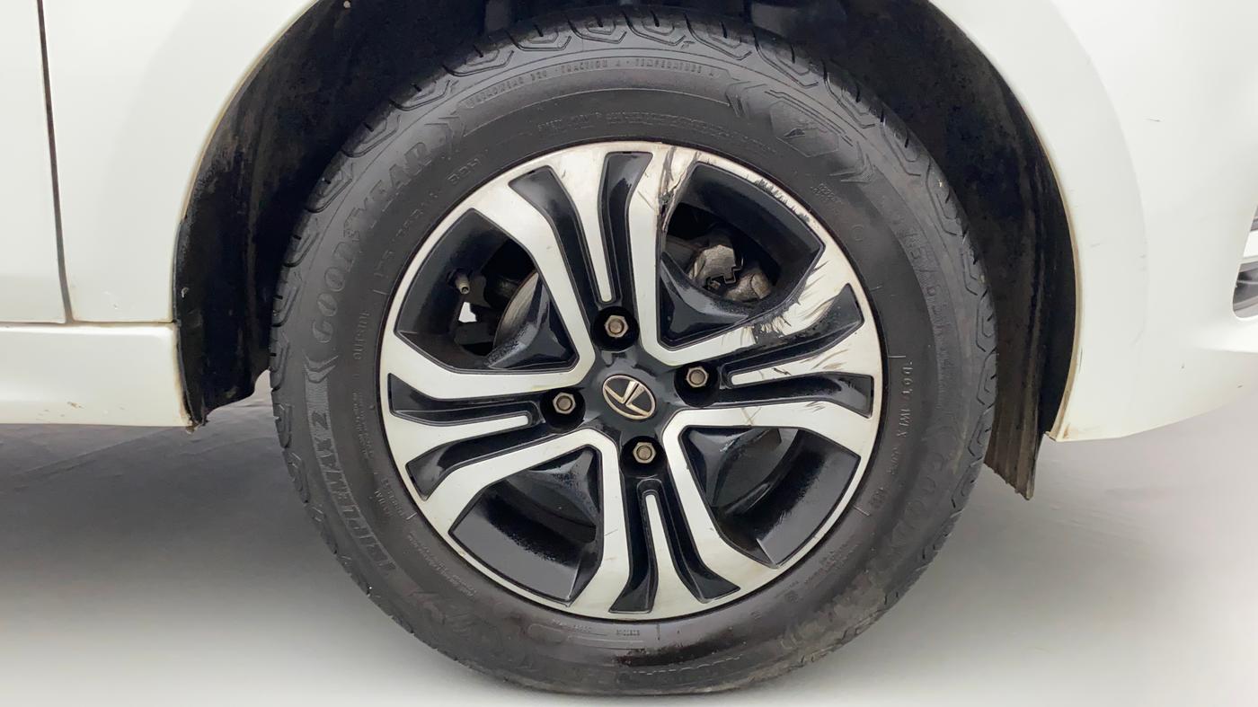 2022 Tata Tiago XZ PLUS CNG, CNG, Manual, 38,340 km, Right Front Wheel