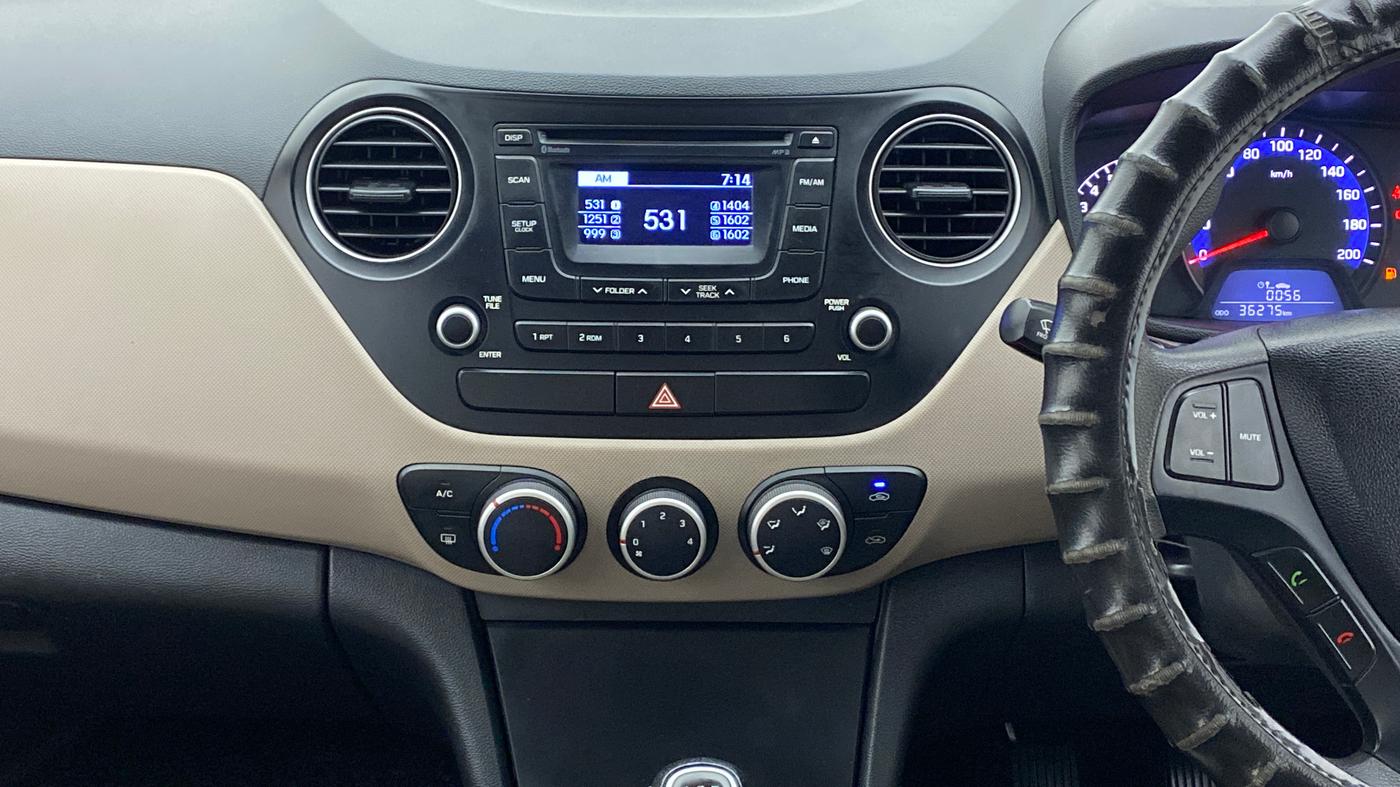 2016 Hyundai Xcent S 1.2, Petrol, Manual, 36,275 km, Air Conditioner